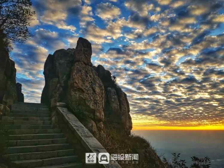 今天的泰安，是彩云的城！从城里到泰山顶绝美