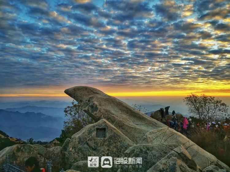 今天的泰安，是彩云的城！从城里到泰山顶绝美