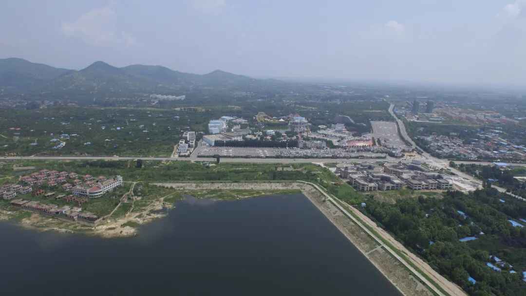 观湖、赏美景、放风筝^^^^^^泰安绝佳湖景！你最想和谁一起来？