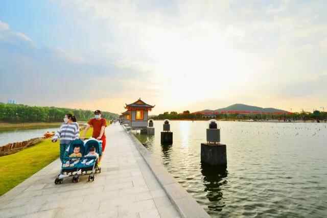 观湖、赏美景、放风筝......泰安绝佳湖景！你最想和谁一起来？
