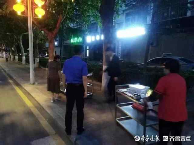 肥城市综合行政执法局开展学校周边环境秩序综合整治