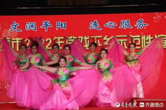 新泰市羊流镇送戏下乡让群众“粽”享文化盛宴