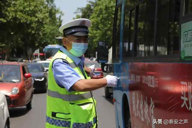 高考第一天，肥城交警守护乘风破浪的你们