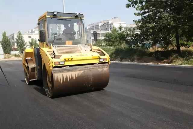 奋进新征程 建功新时代｜“三力”齐发！全速推进东平市政道路施工、排水管网建设、...
