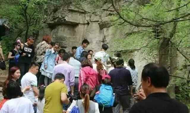 泰安东平旅游迎来十一黄金周客流高峰，来感受下人挤ren