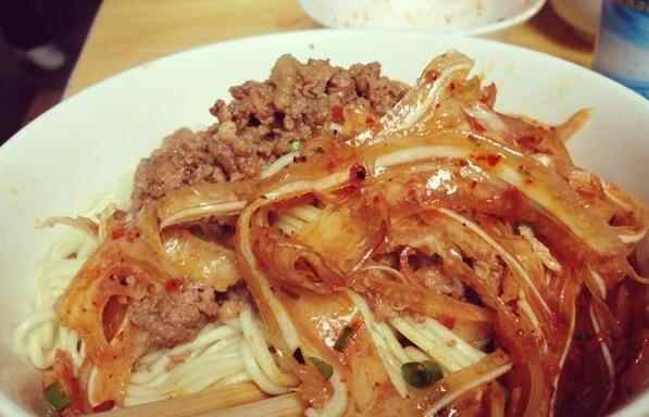 山东美景记得泰山  那山东美食要记住这十道名吃