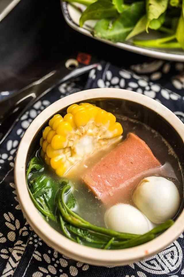 用石头做菜？东平爆出300℃温泉鱼，人均30开吃