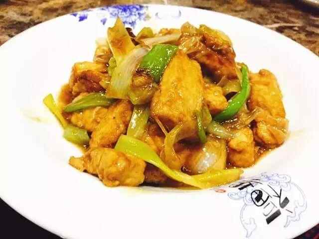 舌尖上的泰安胡同，带你探寻泰安犄角旮旯里的美食！