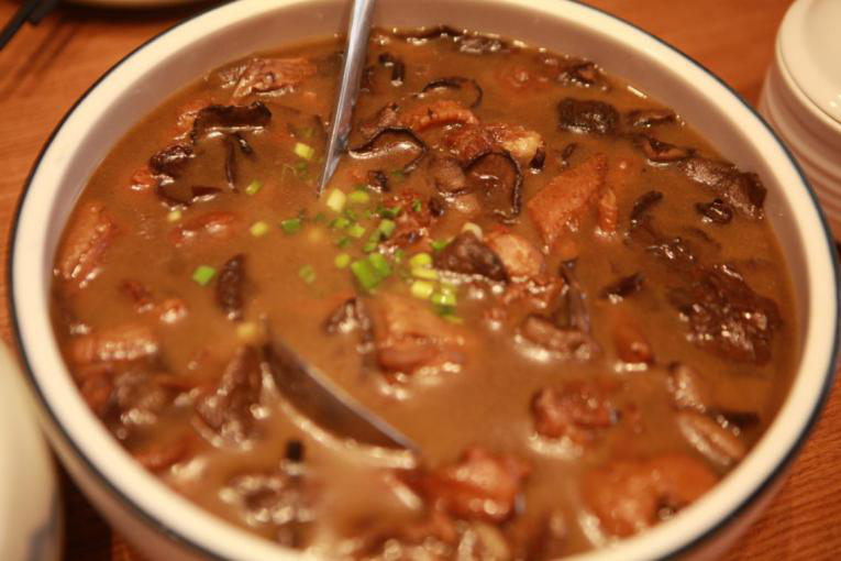 来泰安，这些美食你不来尝尝？