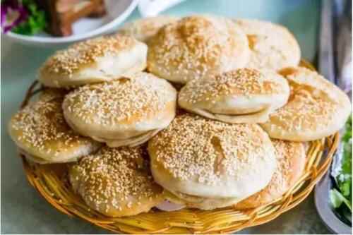 吃不起宁阳县的小吃来吃商河县的烧饼和豆皮