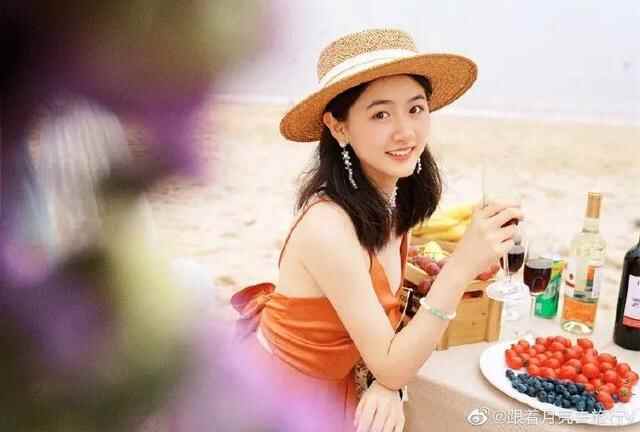 如果你想跟TA出门旅行，那我推荐荣成的这条旅行路线