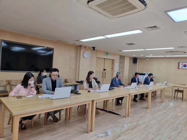 乳山市与韩国河南市举办国际姊妹城市经济交流对接会