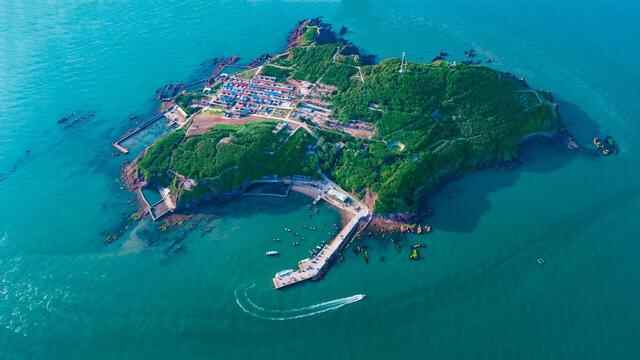 这个夏天，威海荣成旅游凭啥“火出圈”？