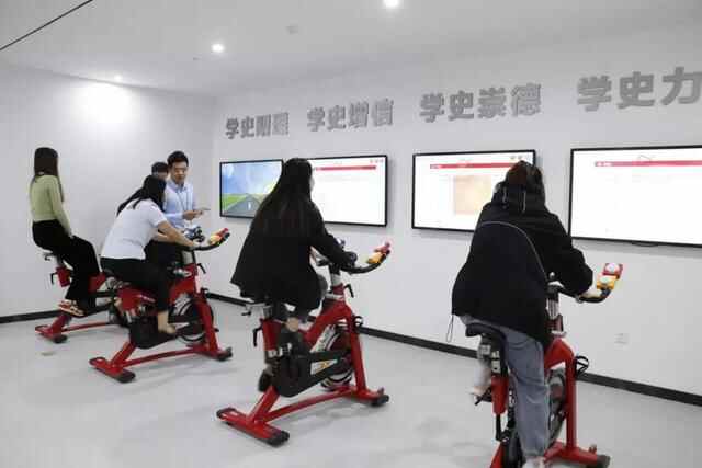 威海首家“共享”职工之家开放