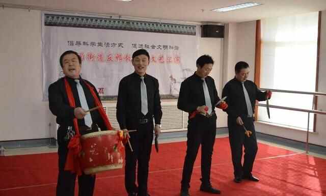 威海市环翠区：当好“宣传员”小小黑板绽放诚信花朵