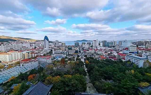 威海市环翠区：秋高气爽 在蓝天白云间 遇见最美时光