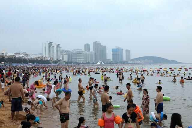 齐鲁大地之威海（人口分布情况）：环翠区44.6万人，荣成市71万人