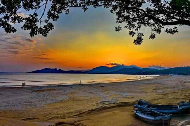 夕阳美如画，晚风醉流霞，大乳山的绝美落日强势来袭！