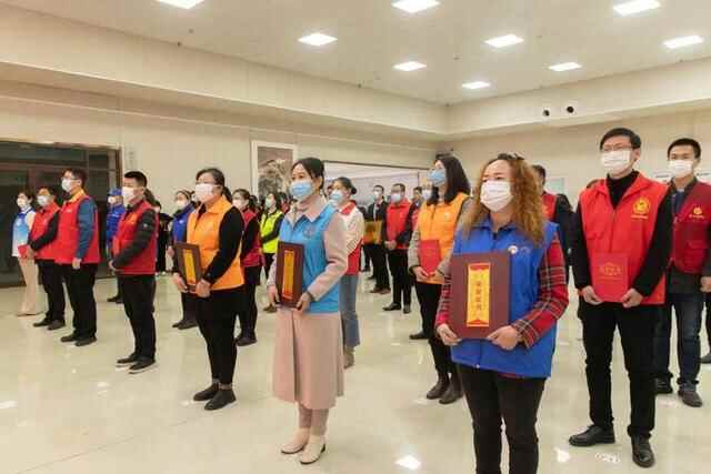 乳山市举行深化“五为”文明实践志愿服务活动启动仪式
