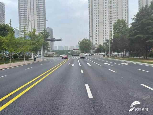 日照海曲路与文登路交叉口路口渠化改造完成
