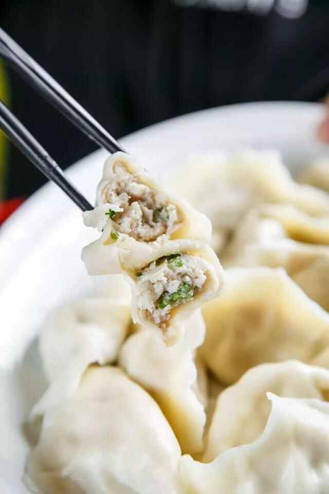 面对这些乳山美食，我已经控记不住我记几了
