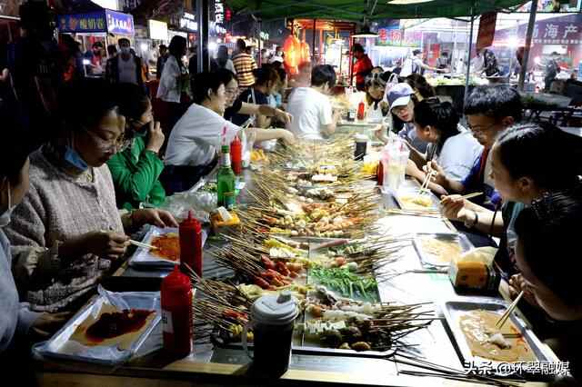 威海市环翠区东城路夜市：人间烟火气，最抚凡人心