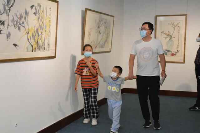 小长假，八方来客游荣成，踏歌度假好自在