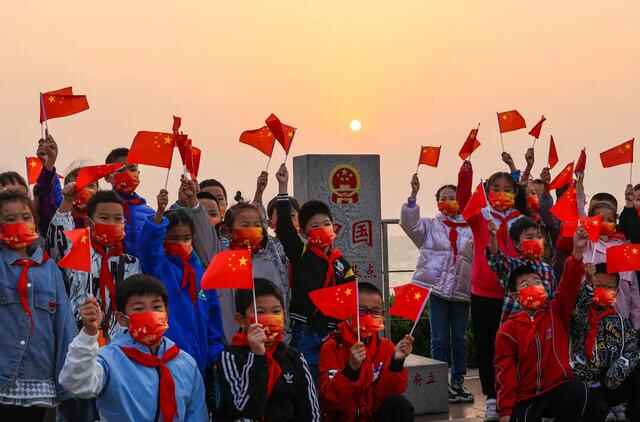 小长假，八方来客游荣成，踏歌度假好自在