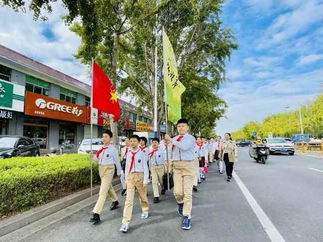 莒县第一实验小学走进莒国古城，开展文化之旅研学游