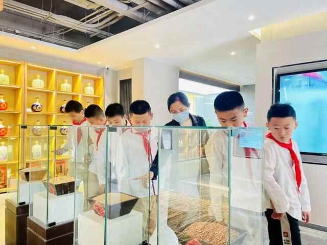 莒县第一实验小学走进莒国古城，开展文化之旅研学游