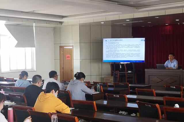日照市岚山区委党史研究中心扎实开展宣讲工作