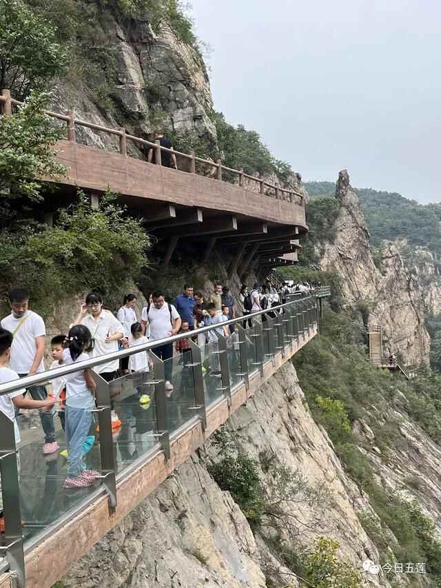 19.99万人次！国庆假期前三天，五莲旅游有多火爆…