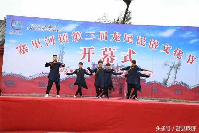 大雨润莒城，秃尾巴老李回莒县老家啦！