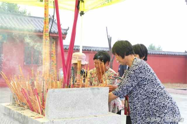 大雨润莒城，秃尾巴老李回莒县老家啦！
