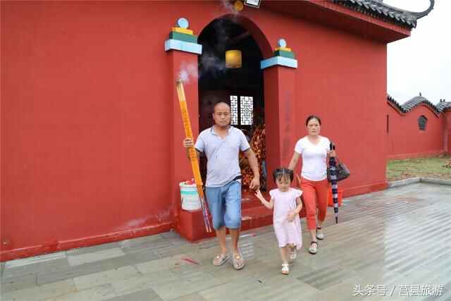 大雨润莒城，秃尾巴老李回莒县老家啦！