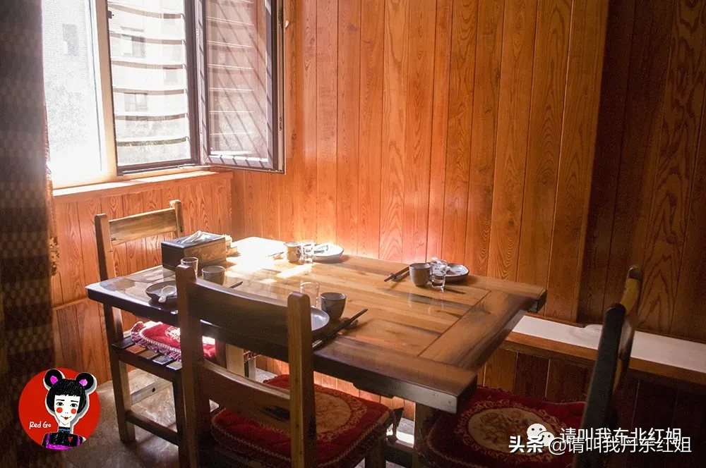 二十年韩餐馆都开成精了！能在辽宁省获奖的东港菜，是什么水平？