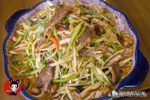 二十年韩餐馆都开成精了！能在辽宁省获奖的东港菜，是什么水平？