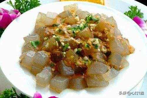 旅行享受美食必不可少，推荐我爱的丹东10大美食，看看你喜欢吗