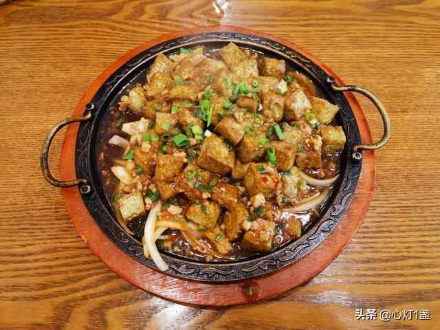 旅行享受美食必不可少，推荐我爱的丹东10大美食，看看你喜欢吗