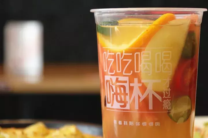 看东港的海，吃着比萨，诗与远方都在这呢！