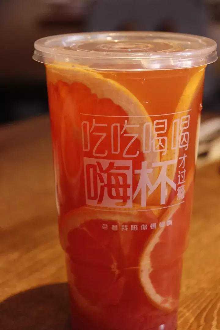 看东港的海，吃着比萨，诗与远方都在这呢！