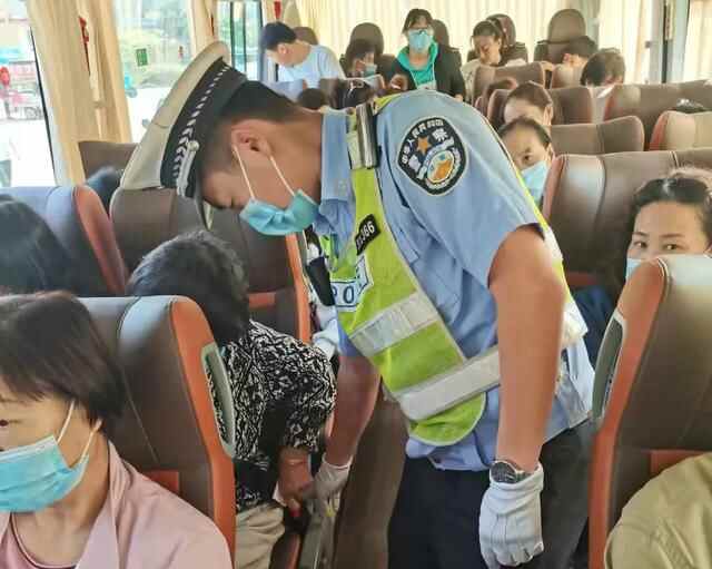 国庆我在岗 | 国庆假期守护平安，沂南交**一直在路上！