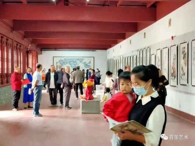 红叶知秋——桑涛先生花鸟画作品展暨学术研讨会”在临沂孔庙举行