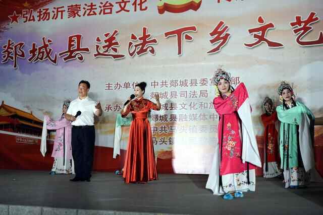 组图｜郯城：普法说唱下乡来