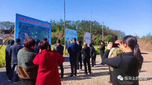 泉源镇：看发展变化 话履职使命