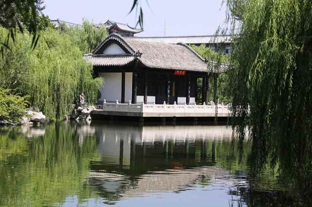 齐鲁大地之临沂（人口分布情况）：兰山区184万人，兰陵县110万人