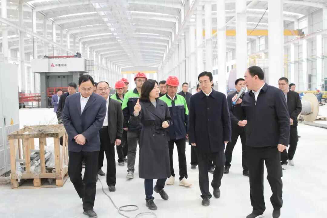 县委书记张晓彬带队调研重点项目建设