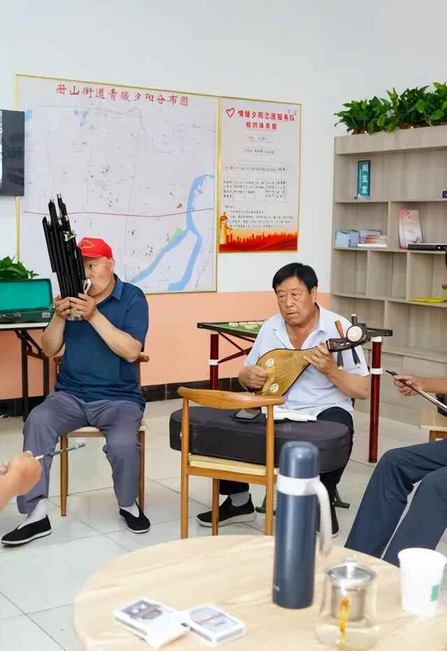 端午我在岗||罗庄区“青暖夕阳”慈善助老项目正式启动｜黄山镇党委书记讲党课｜市场^^^
