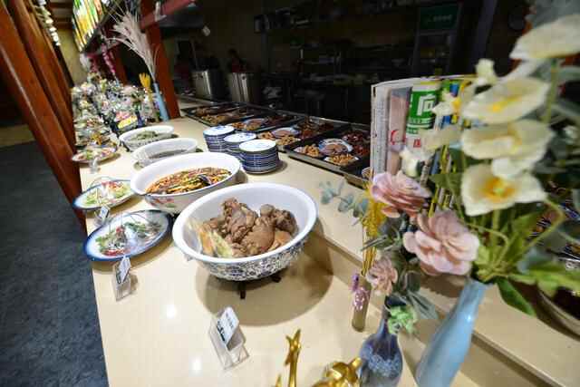 平邑县餐饮名店巡礼之一：饮酒美食到如意，如意小镇最满意