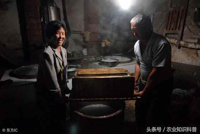 临沂市蒙阴岱崮镇，美味从“村作坊”里传出